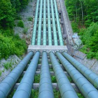 die Wasserleitung